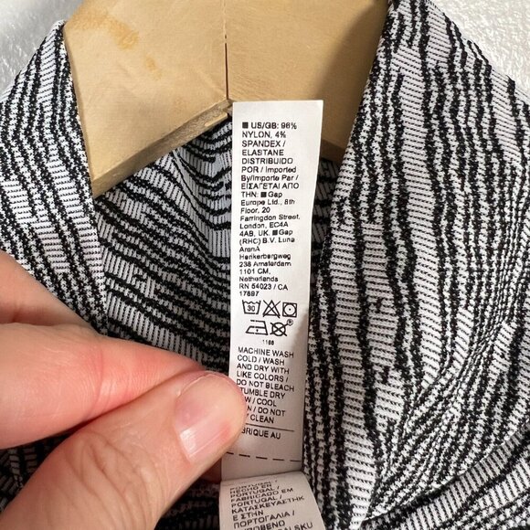 Athleta Flurry Seamless Turtleneck Size XL Wren Black Winter Training Athletic - Picture 9 of 10